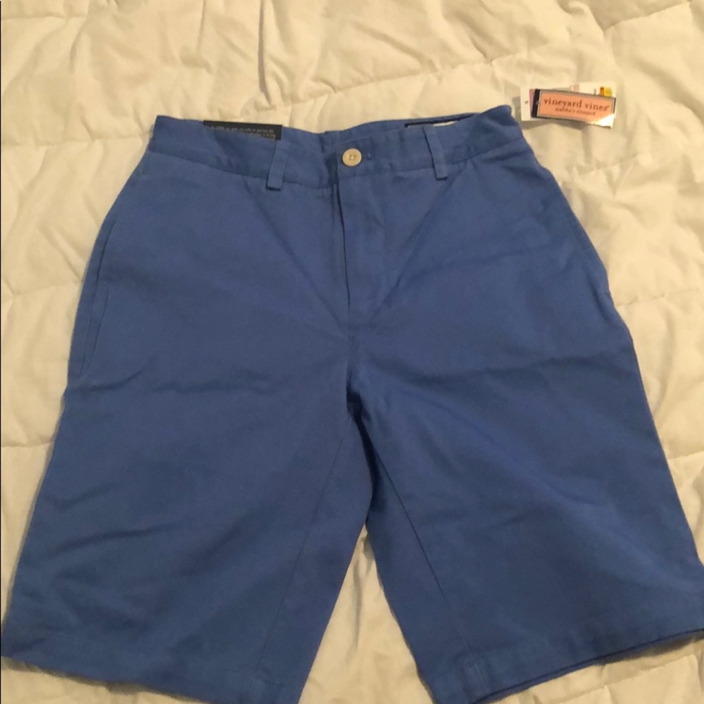 Blue Vineyard Vines shorts